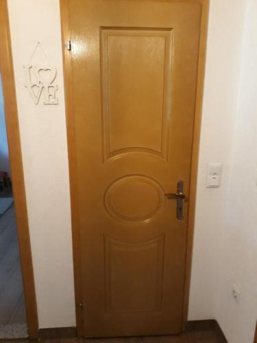 IMG-c2226c174fbf560111fdb48c0079a0bf-V-Large (1)